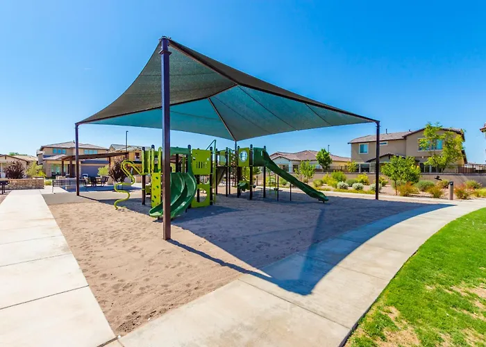 Haven: A Family Delight In Enchanting Community Holiday home Gilbert